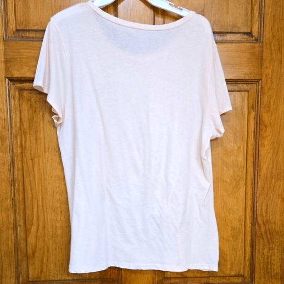 GAP Peach Tee with Green Graphic Tee - Picture 2 of 4